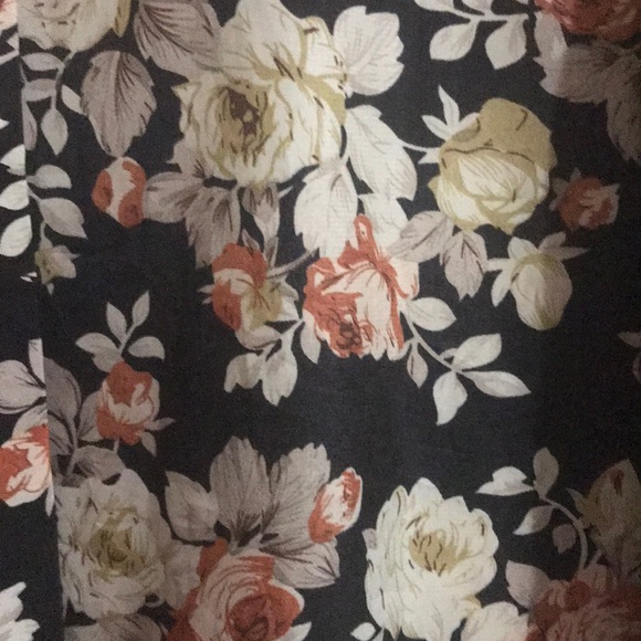 Cardigan - Picture 2 of 2